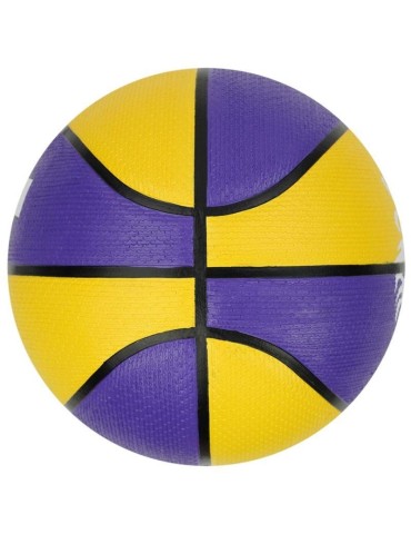 Nike Lebron James Playground 8P 2.0